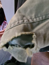 Load image into Gallery viewer, Vietnam war US Army early M65 jacket