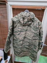 Load image into Gallery viewer, USAF ACU camo ORC IND parka improved + liner