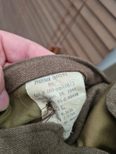 Load image into Gallery viewer, WW11 USAAF Class A jacket with Silver wings