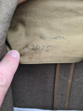 Load image into Gallery viewer, WW11 USAAF Class A jacket with Silver wings