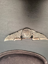 Load image into Gallery viewer, WW11 USAAF Class A jacket with Silver wings