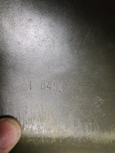 Load image into Gallery viewer, US Vietnam war M1 helmet