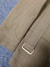 Load image into Gallery viewer, British Early WW11 4 pocket tunic Officers