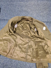 Load image into Gallery viewer, British Early WW11 4 pocket tunic Officers