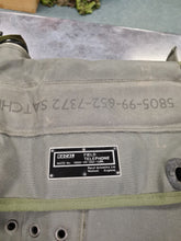 Load image into Gallery viewer, British PTC 404 Field phone