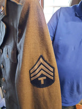 Load image into Gallery viewer, WW11 US Class A uniform engineers Technician Third Grade