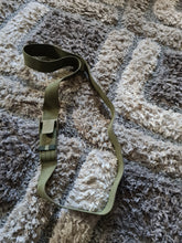 Load image into Gallery viewer, Vietnam war US Type utility straps
