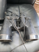 Load image into Gallery viewer, US WW11 Bausch and Lomb US Navy MRK 28 binoculars 43 dated
