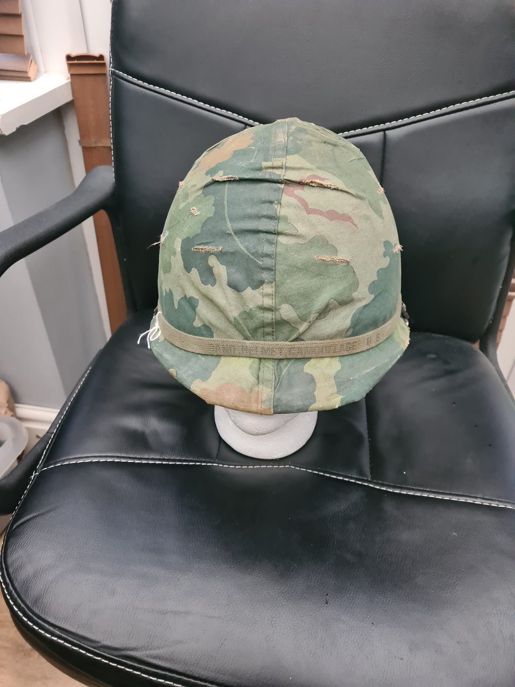 Vietnam war M1 helmet with Mitchel pattern cover