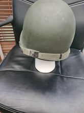 Load image into Gallery viewer, Vietnam war MC1 Airborne Helmet mint
