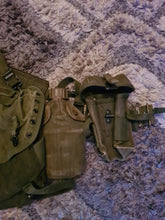 Load image into Gallery viewer, US Vietnam war M56 webbing set
