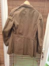 Load image into Gallery viewer, WW11 USAAF Class A jacket with Silver wings
