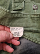 Load image into Gallery viewer, US Vietnam war original issue Fatigue pants
