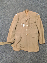 Load image into Gallery viewer, Royal Canadian Airforce Dress jacket
