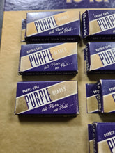 Load image into Gallery viewer, US WW11 era purple brand shaving blades
