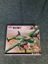 Load image into Gallery viewer, Sluban WW11 British bomber building block kit
