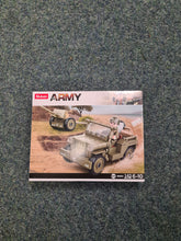 Load image into Gallery viewer, Sluban WW11 Willys jeep set building block kit
