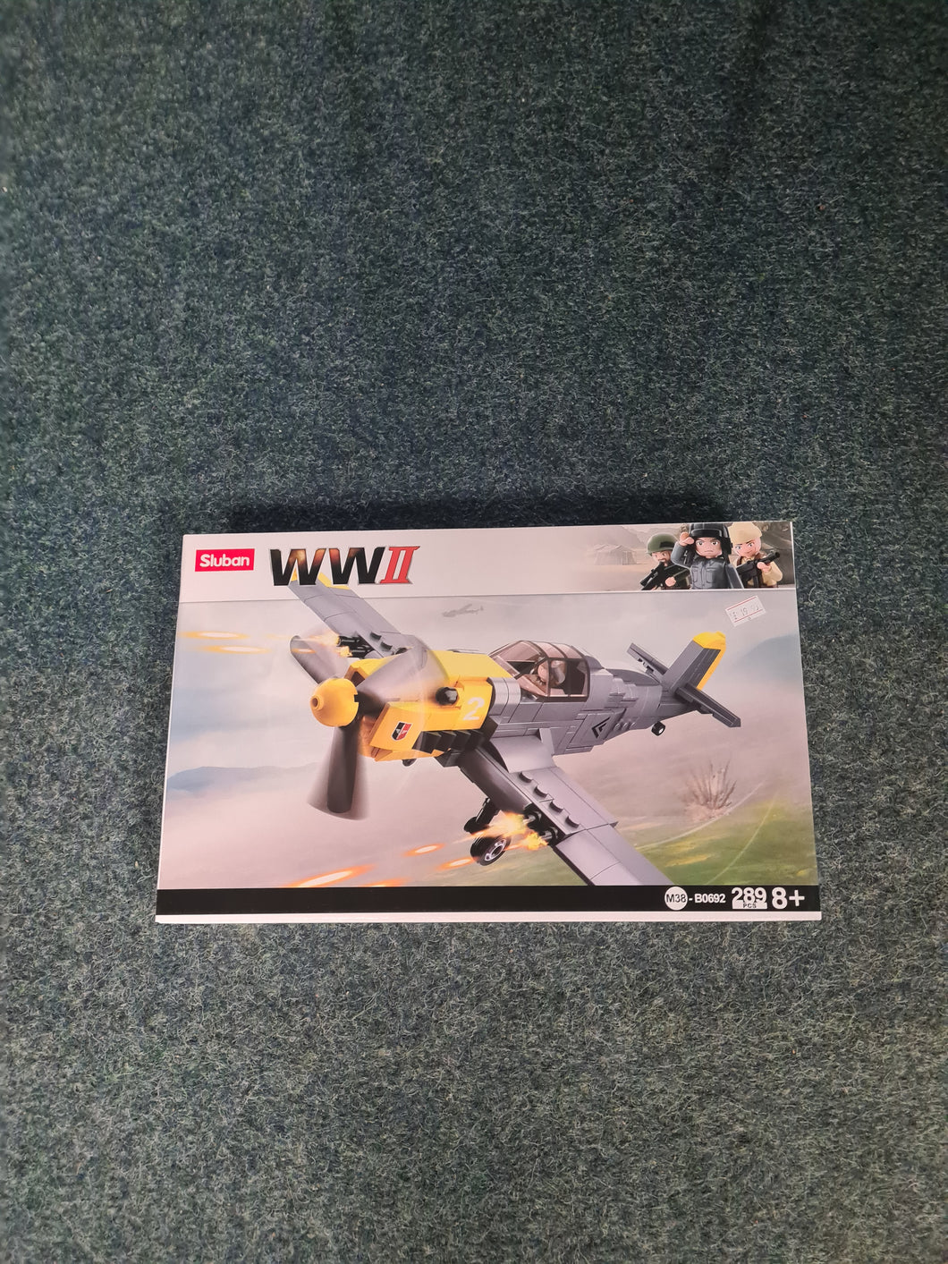 Sluban WW11 German Messerscnmitt building block kit