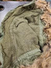 Load image into Gallery viewer, US Original Fishtail parka hood
