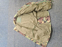 Load image into Gallery viewer, British Army rare 68 pattern DPM jacket
