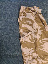 Load image into Gallery viewer, British Army Desert trousers Desert combat windproof
