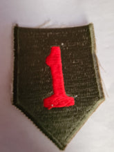 Load image into Gallery viewer, WW11/Vietnam war 1st infantry (Big Red One) shoulder patch
