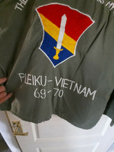 Load image into Gallery viewer, Vietnam war 3rd pattern rip stop reproduction tour jacket
