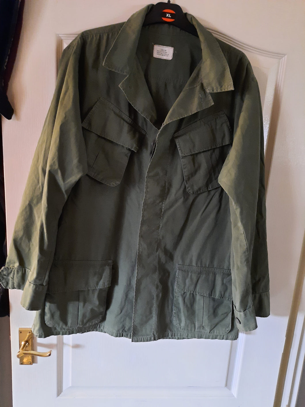 Vietnam war US 3rd pattern ripstop jacket  original in long large 69 Dated